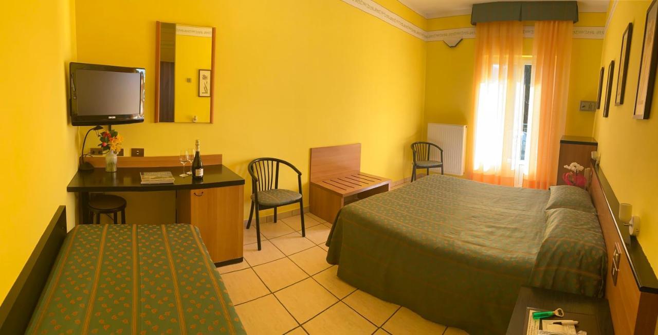 Hotel Del Fiume Cannobio Eksteriør billede
