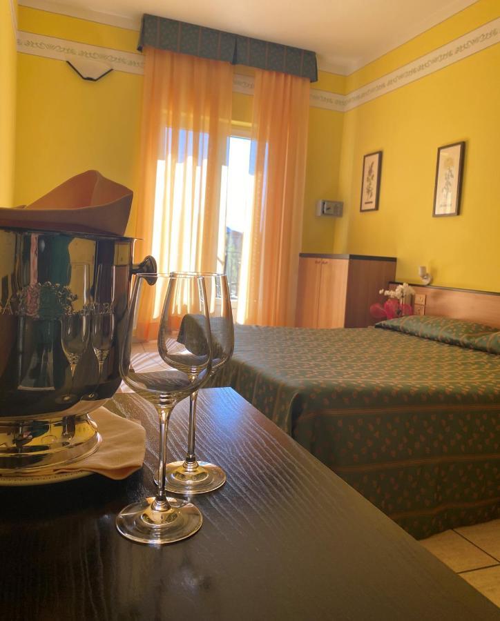Hotel Del Fiume Cannobio Eksteriør billede