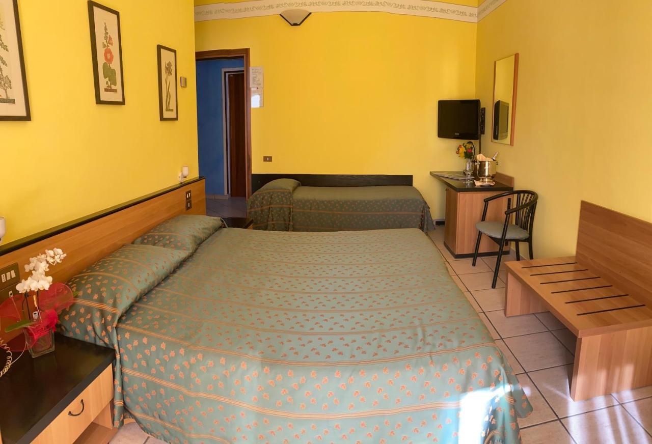 Hotel Del Fiume Cannobio Eksteriør billede